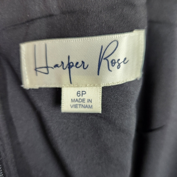 Elegant Black Jumpsuit - Picture 14 of 16